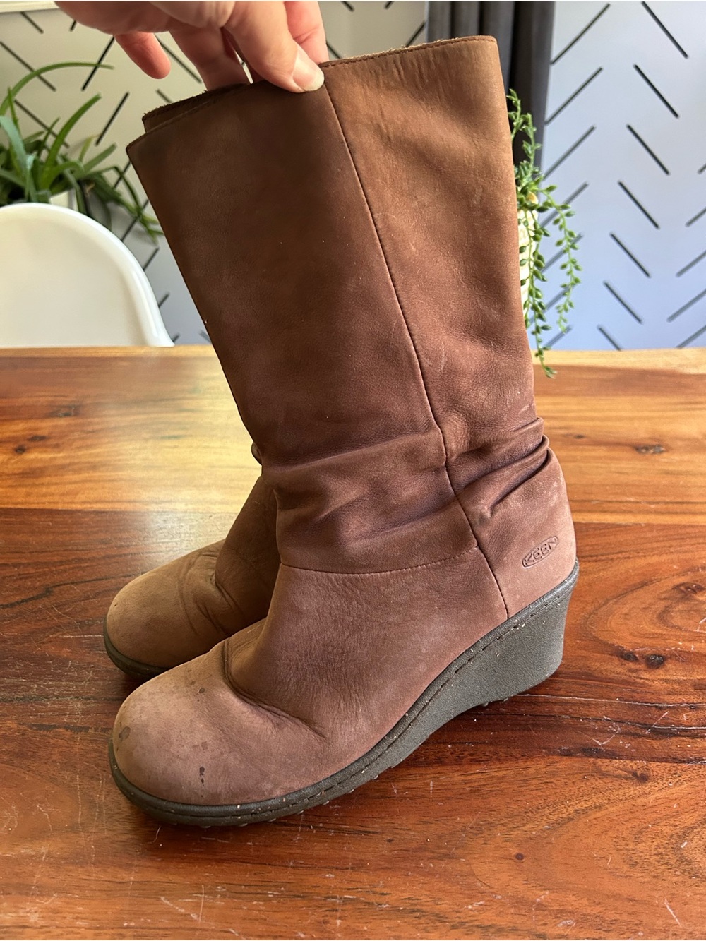 Keen Akita Wedge Hi Leather Boot Slouch Casual Women